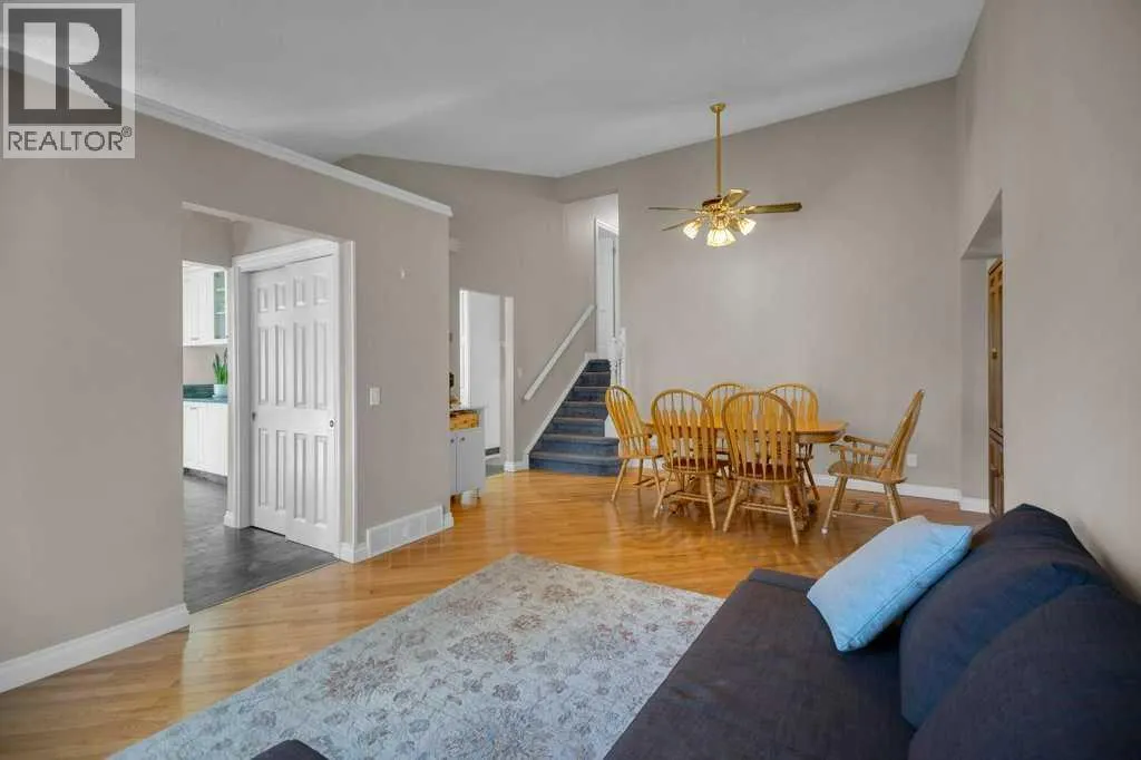 164 Mckerrell Crescent SE