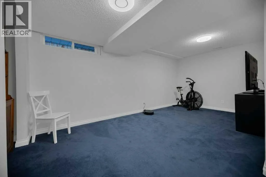 164 Mckerrell Crescent SE