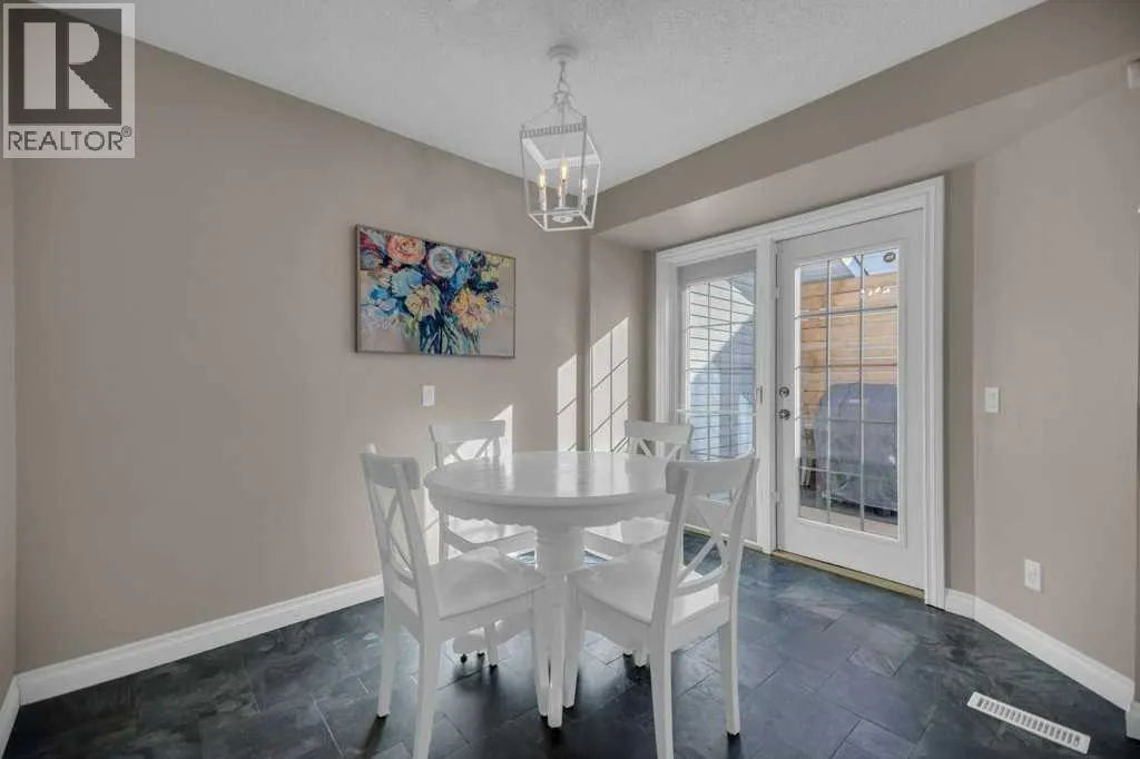 164 Mckerrell Crescent SE