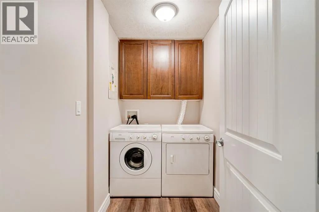 205, 2010 35 Avenue SW