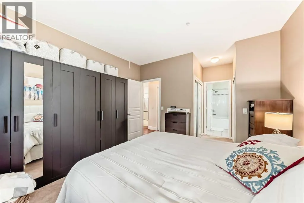 1113, 1113 Lake Fraser Court SE