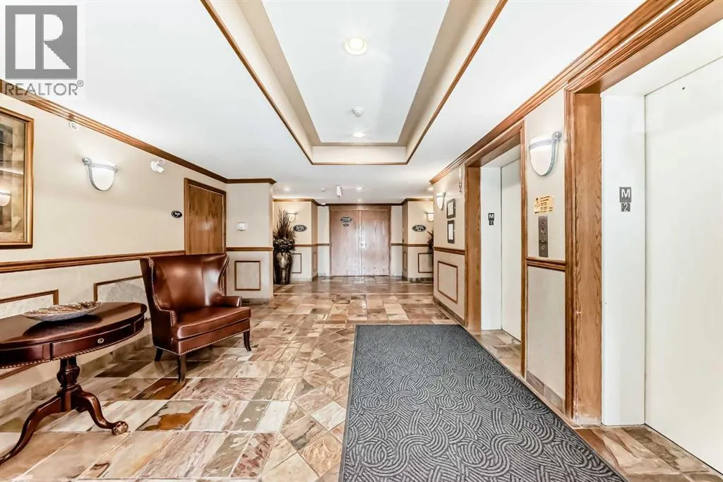 1113, 1113 Lake Fraser Court SE