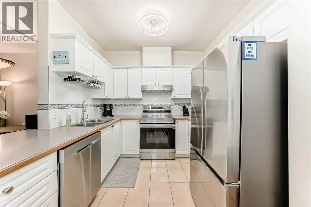 1113, 1113 Lake Fraser Court SE