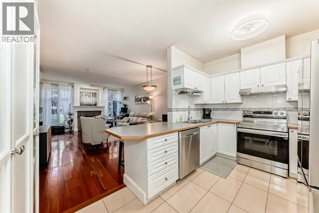 1113, 1113 Lake Fraser Court SE