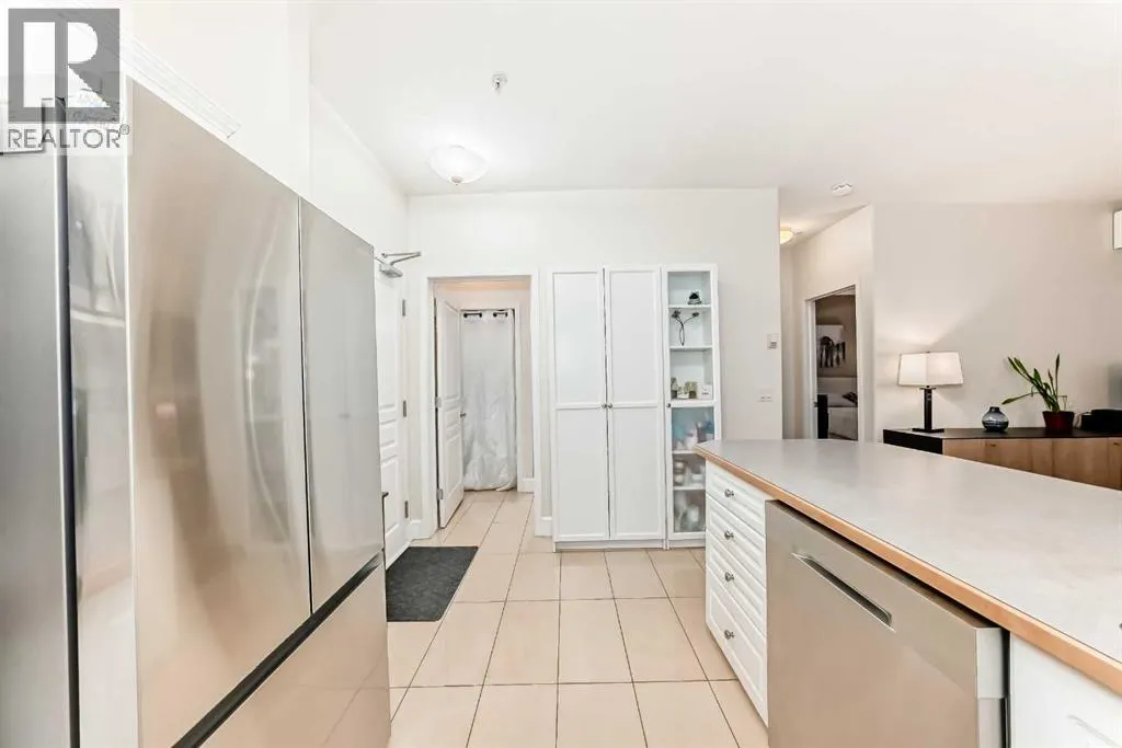 1113, 1113 Lake Fraser Court SE