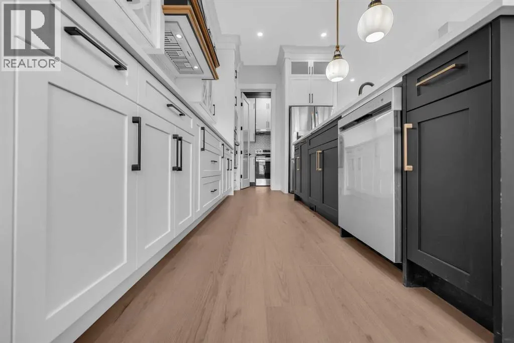 203 KINNIBURGH Place