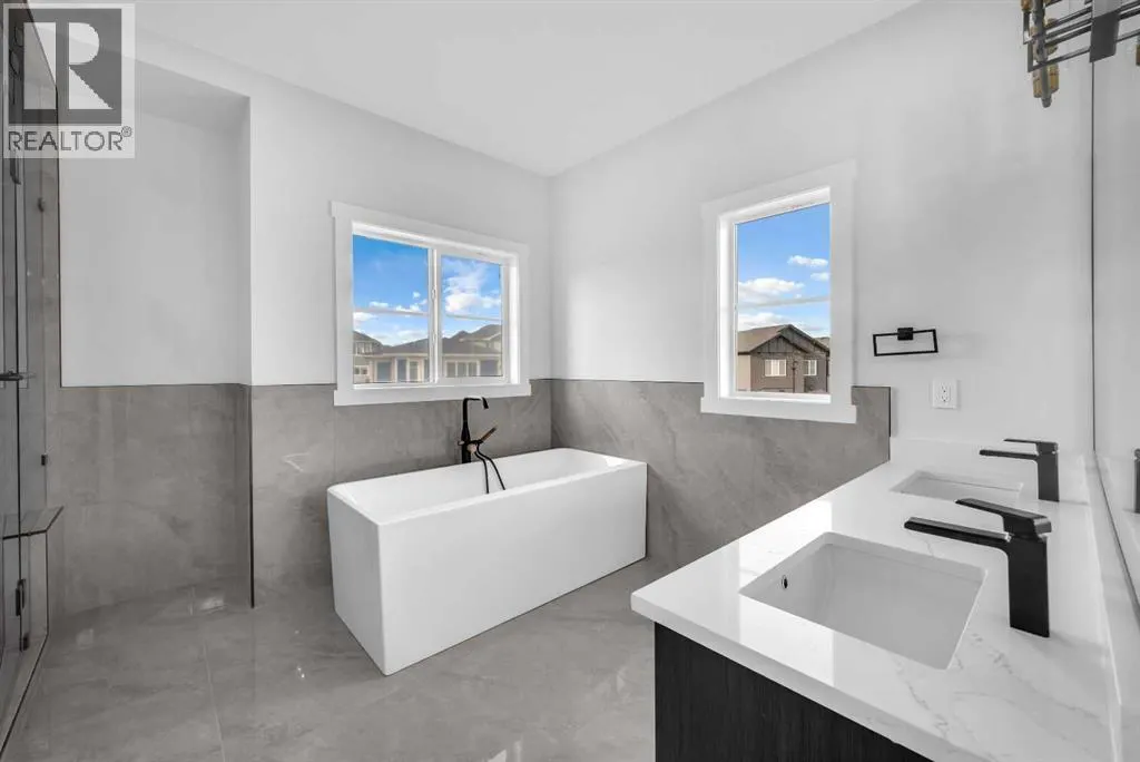 203 KINNIBURGH Place