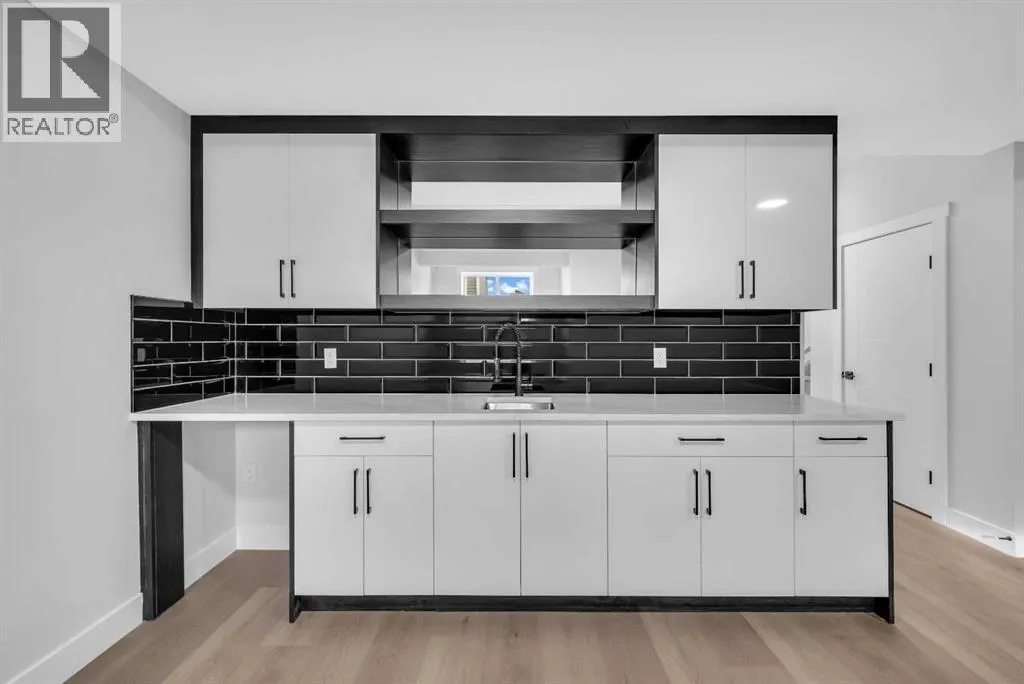 203 KINNIBURGH Place