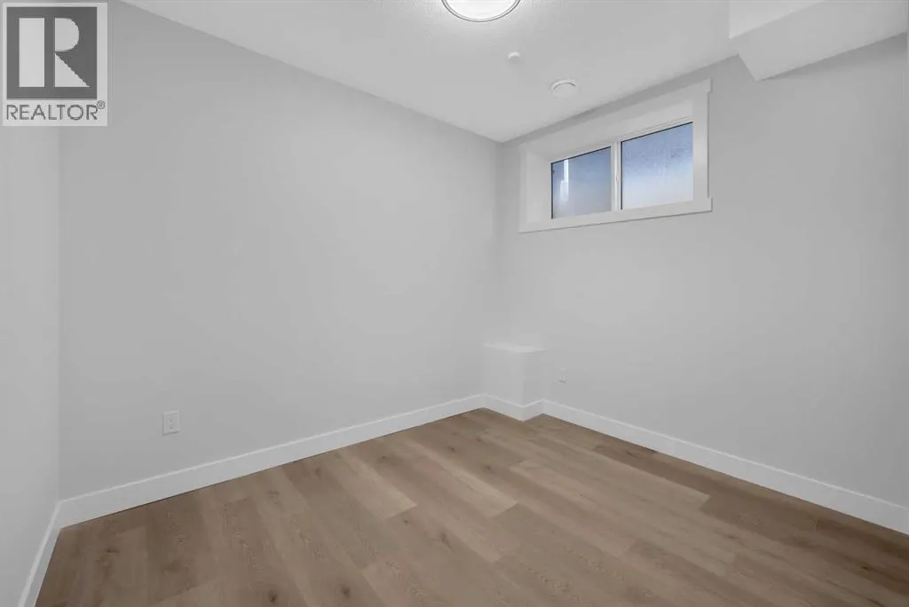 203 KINNIBURGH Place