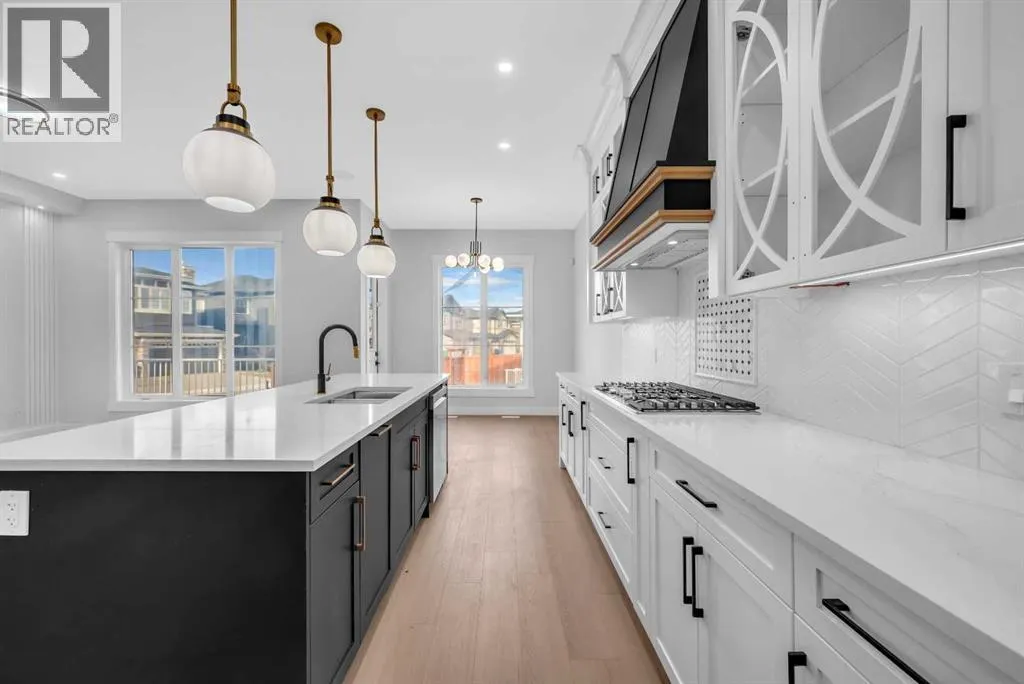 203 KINNIBURGH Place