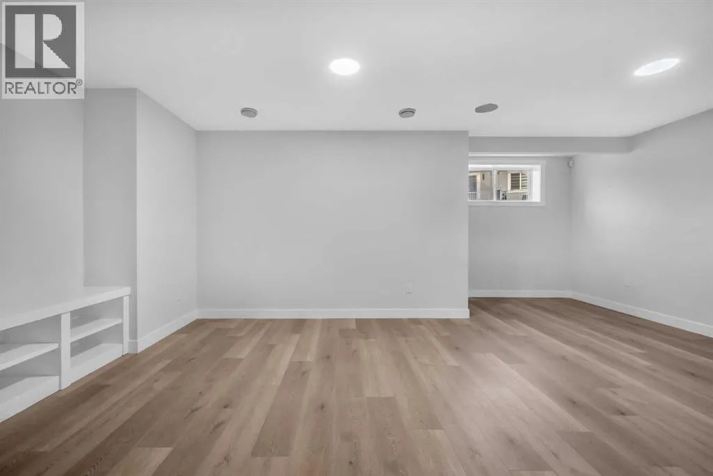 203 KINNIBURGH Place