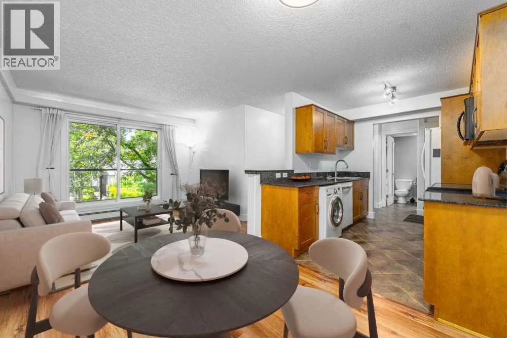 202, 333 5 Avenue NE