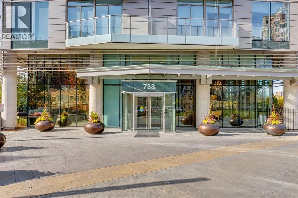 412, 738 1 Avenue SW