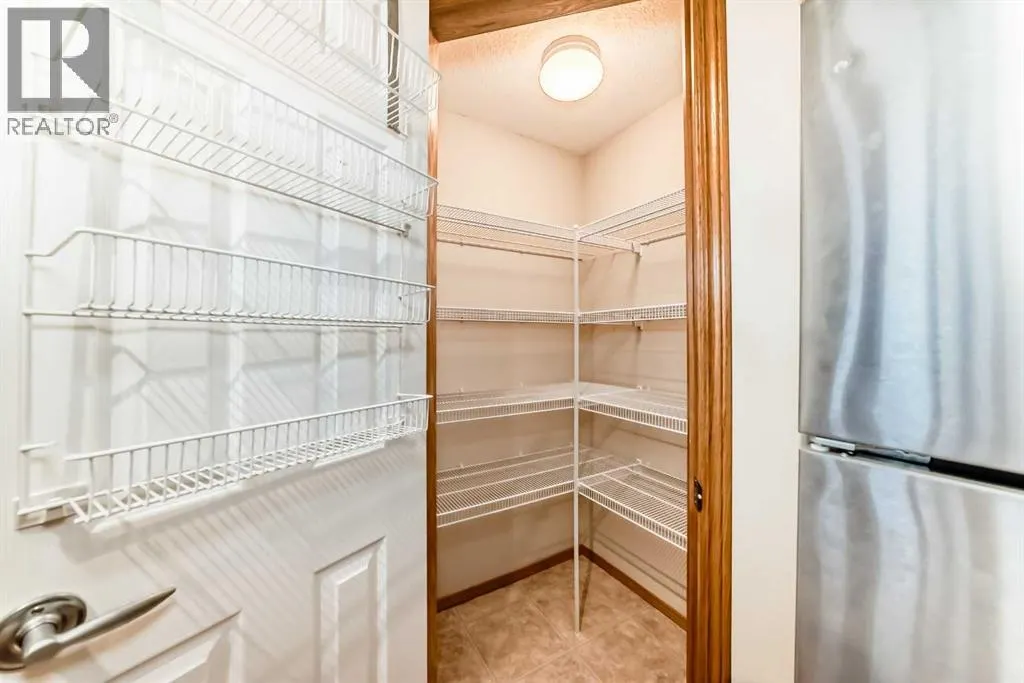 237, 15 Everstone Drive SW