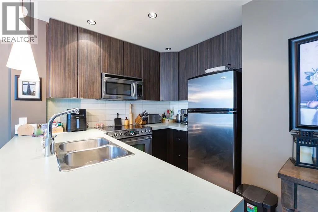 609, 788 12 Avenue SW