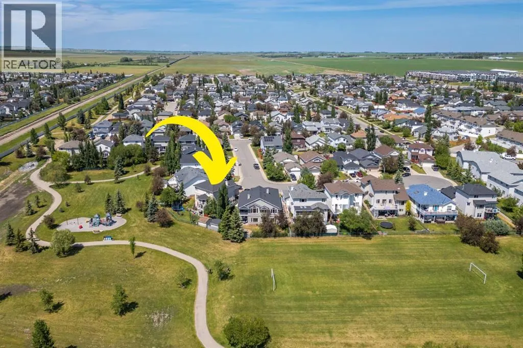 216 Stonegate Place NW