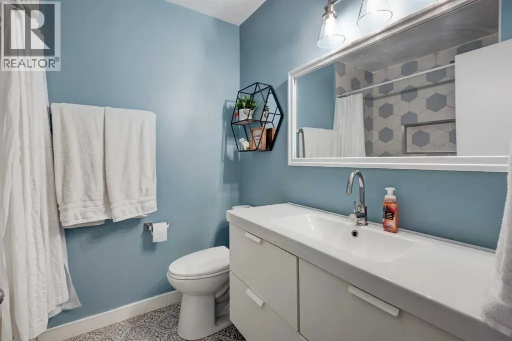 17, 210 86 Avenue SE