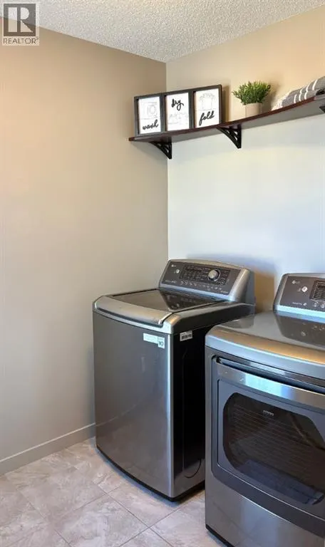 66 Evanscrest Terrace NW