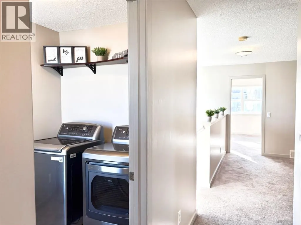 66 Evanscrest Terrace NW