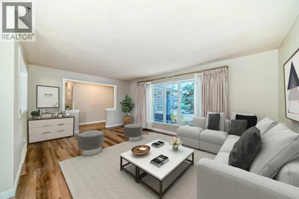 255 Parkwood Close SE