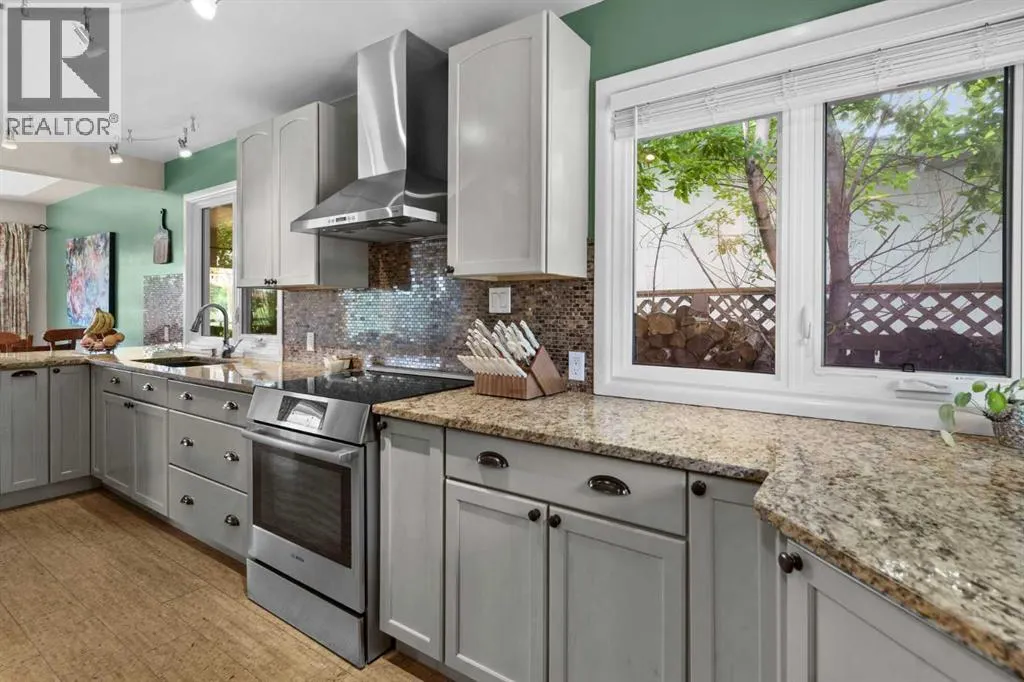 73 Cumberland Drive NW