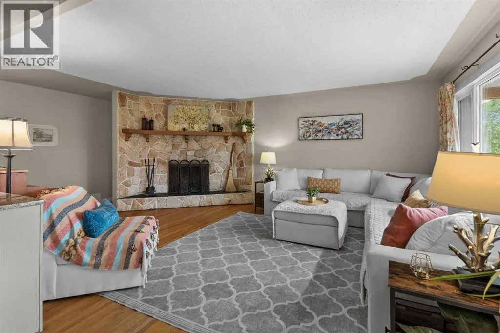 73 Cumberland Drive NW