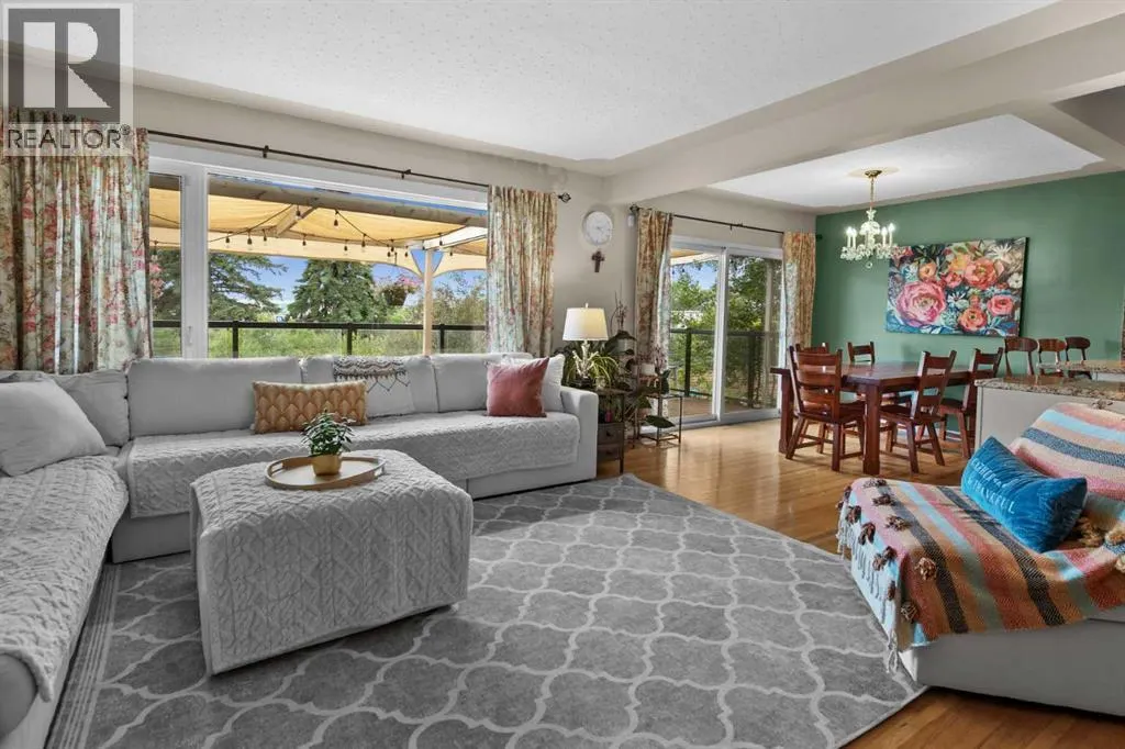 73 Cumberland Drive NW