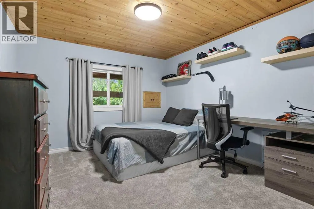 73 Cumberland Drive NW