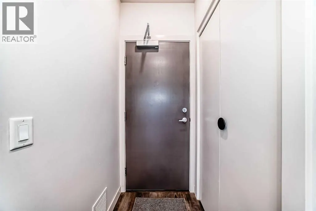 406, 1107 Gladstone Road NW