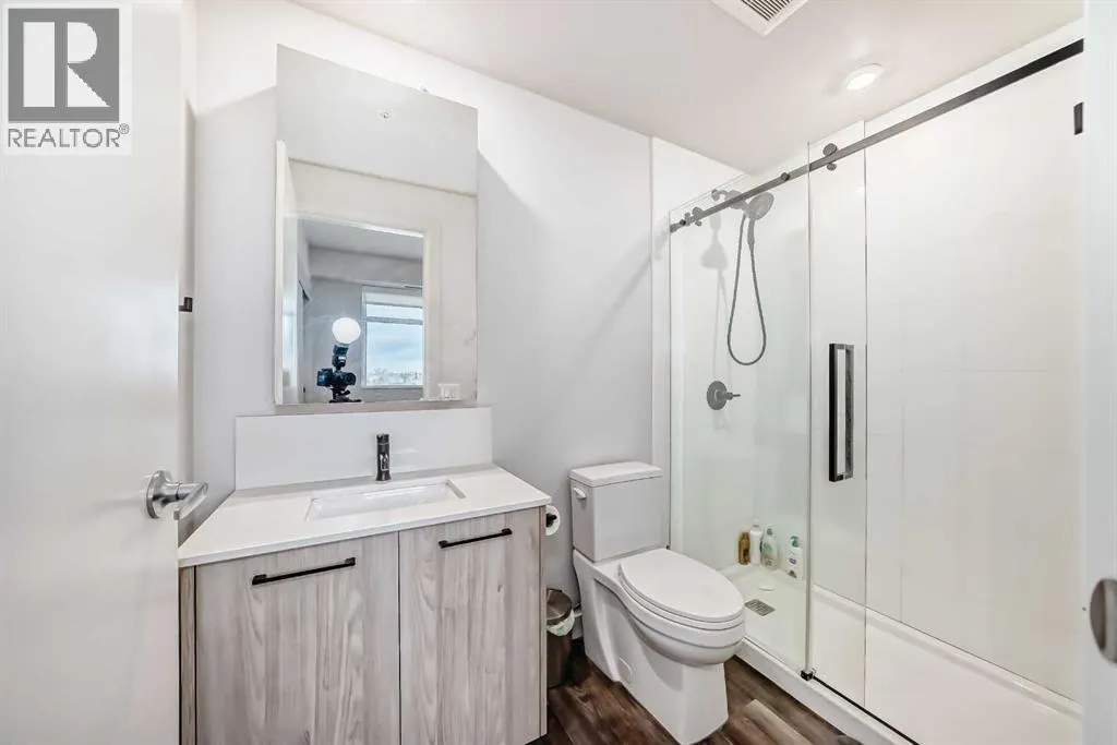 406, 1107 Gladstone Road NW