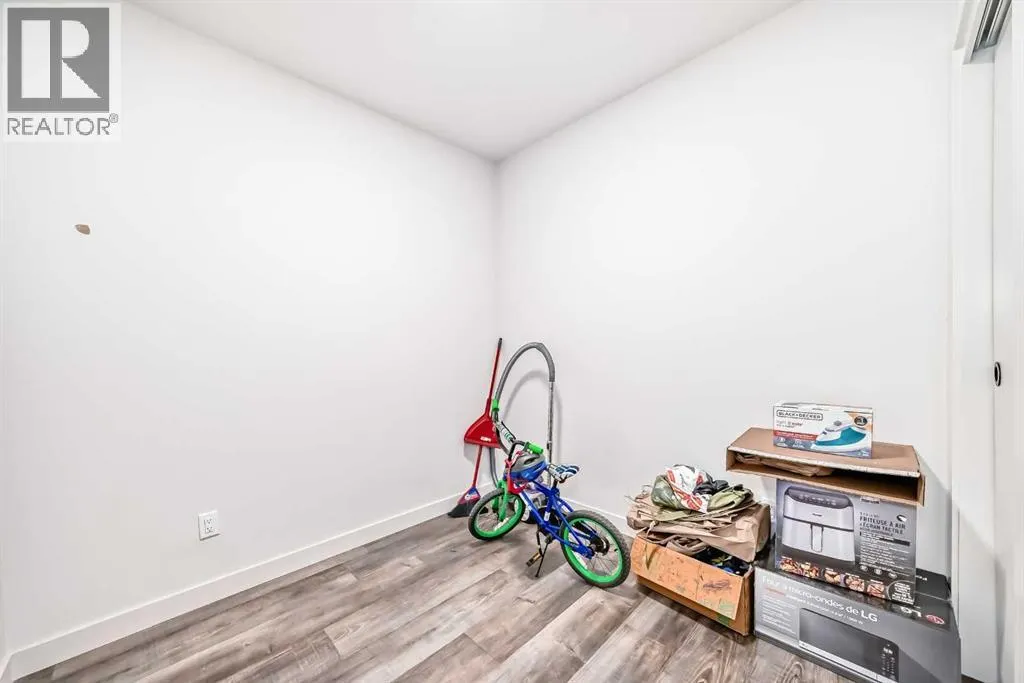 406, 1107 Gladstone Road NW