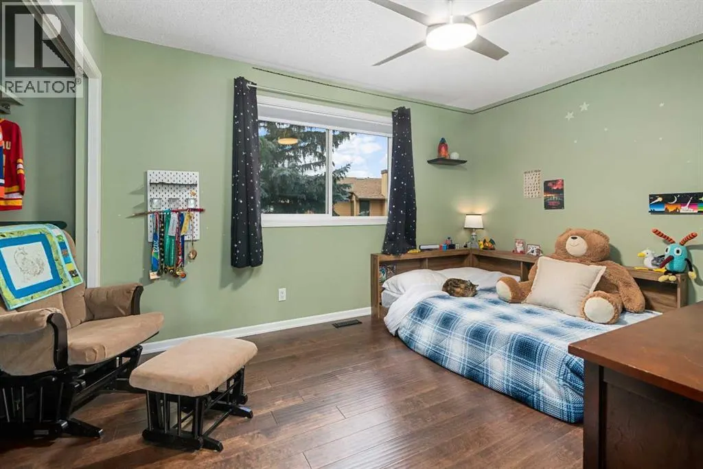 19 Deermoss Place SE