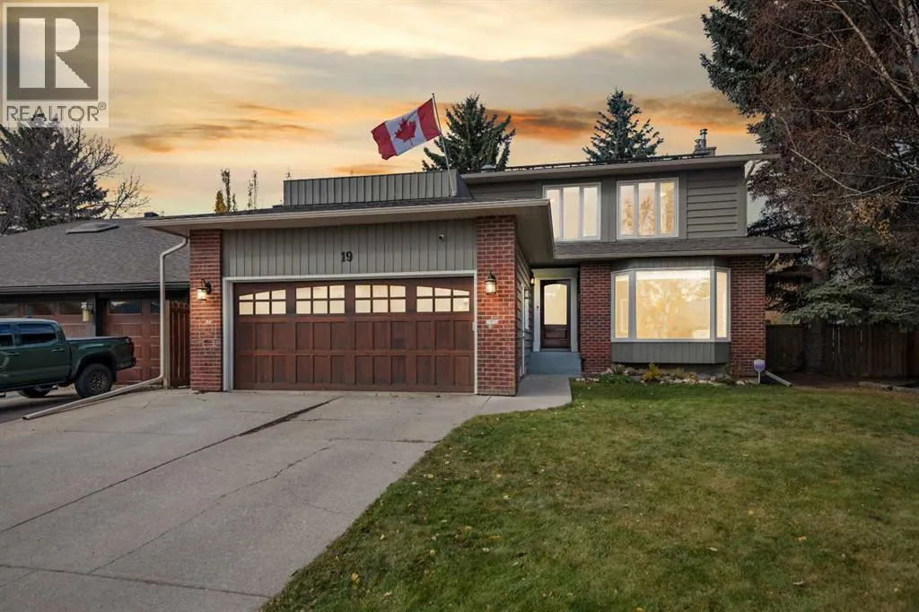 19 Deermoss Place SE