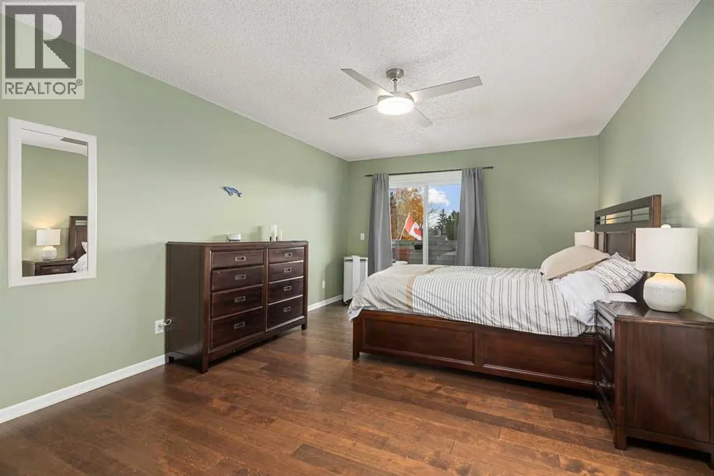 19 Deermoss Place SE