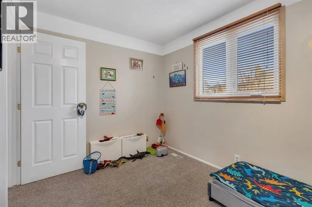 23 Millside Crescent SW