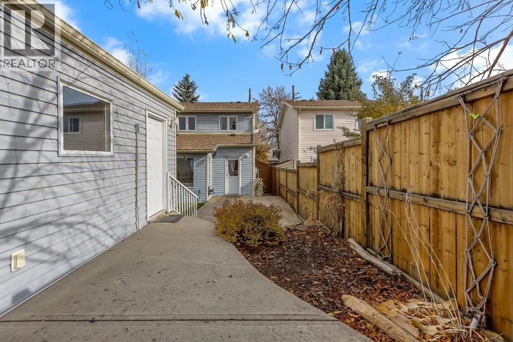 23 Millside Crescent SW