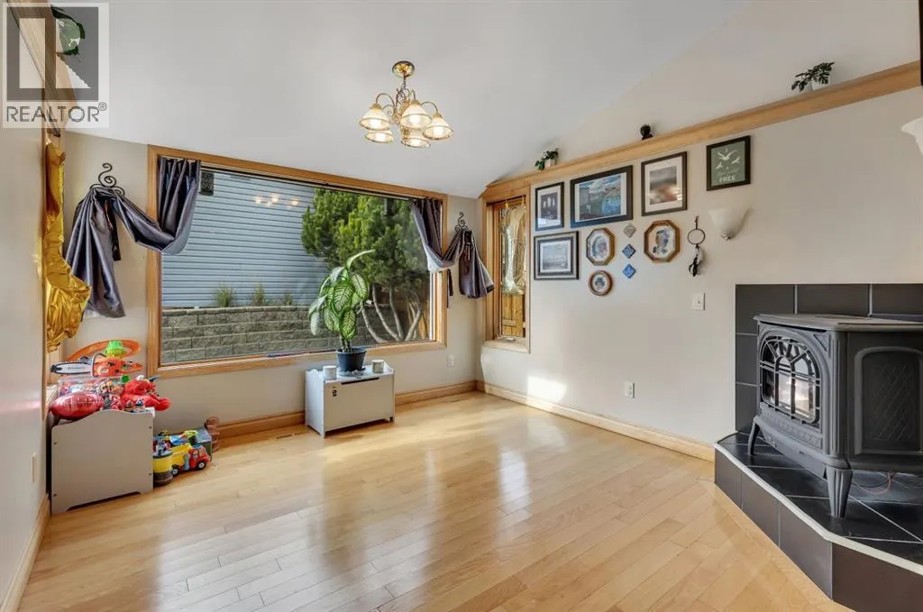 23 Millside Crescent SW