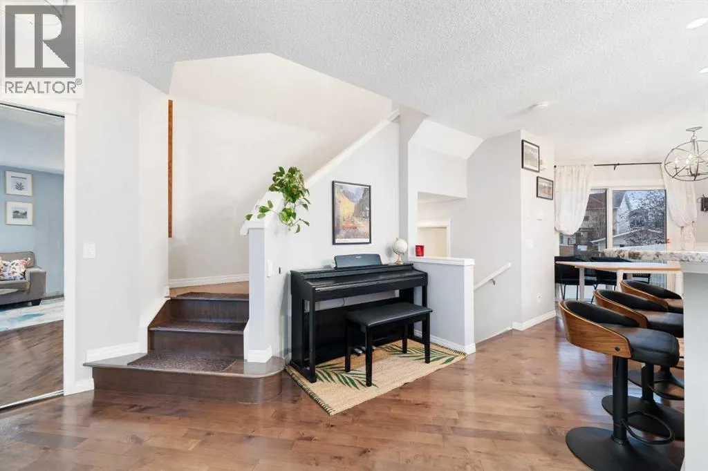 50 Tuscany Valley Rise NW