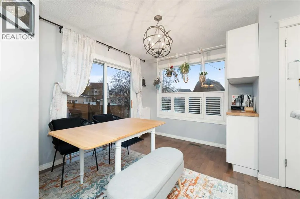 50 Tuscany Valley Rise NW