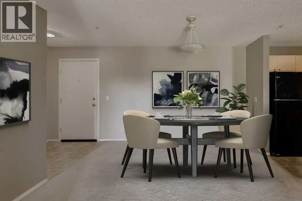 8118, 304 Mackenzie Way SW