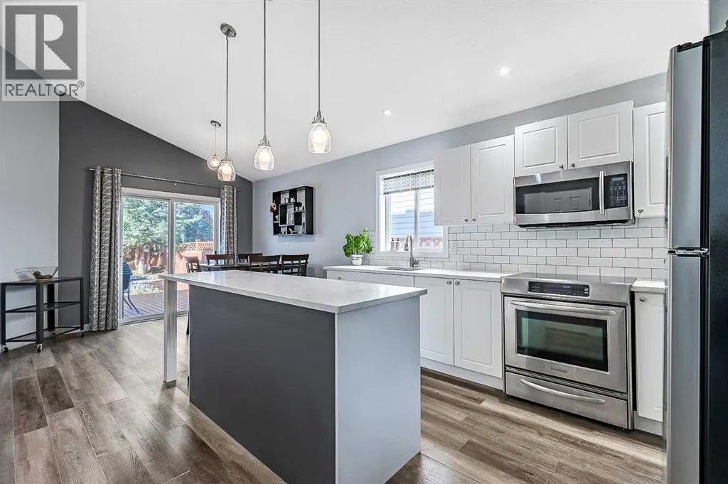 63 Bridlecreek Terrace SW