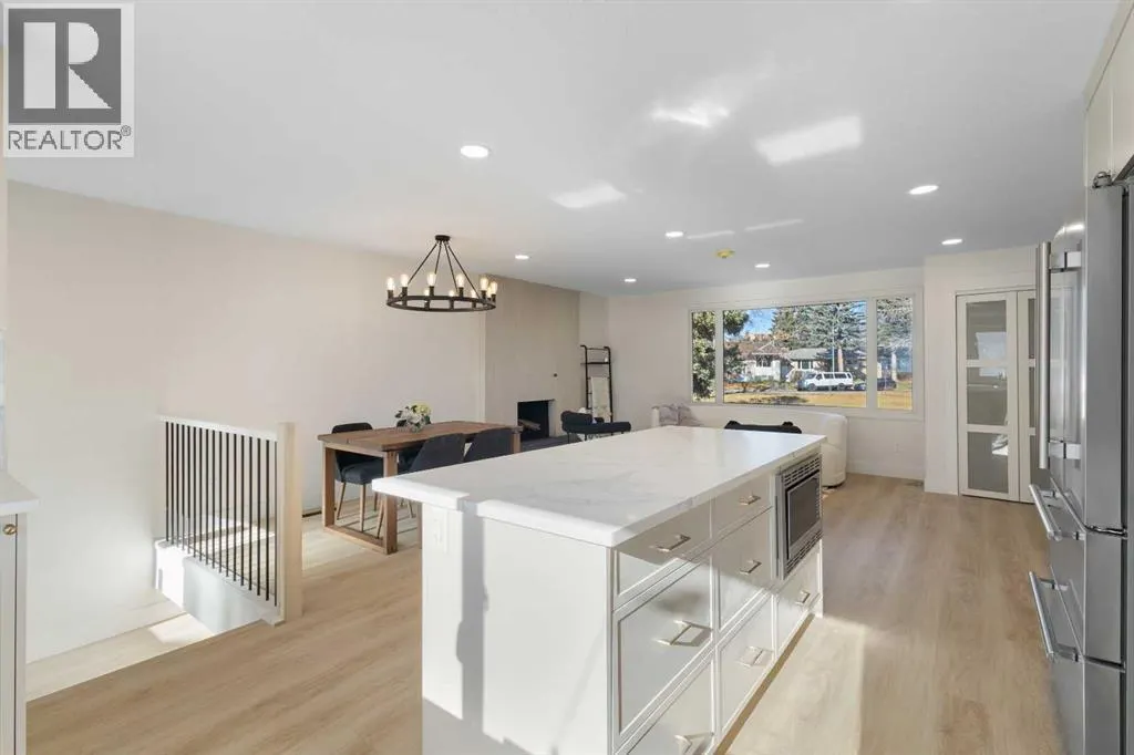 4812 Verona Drive NW