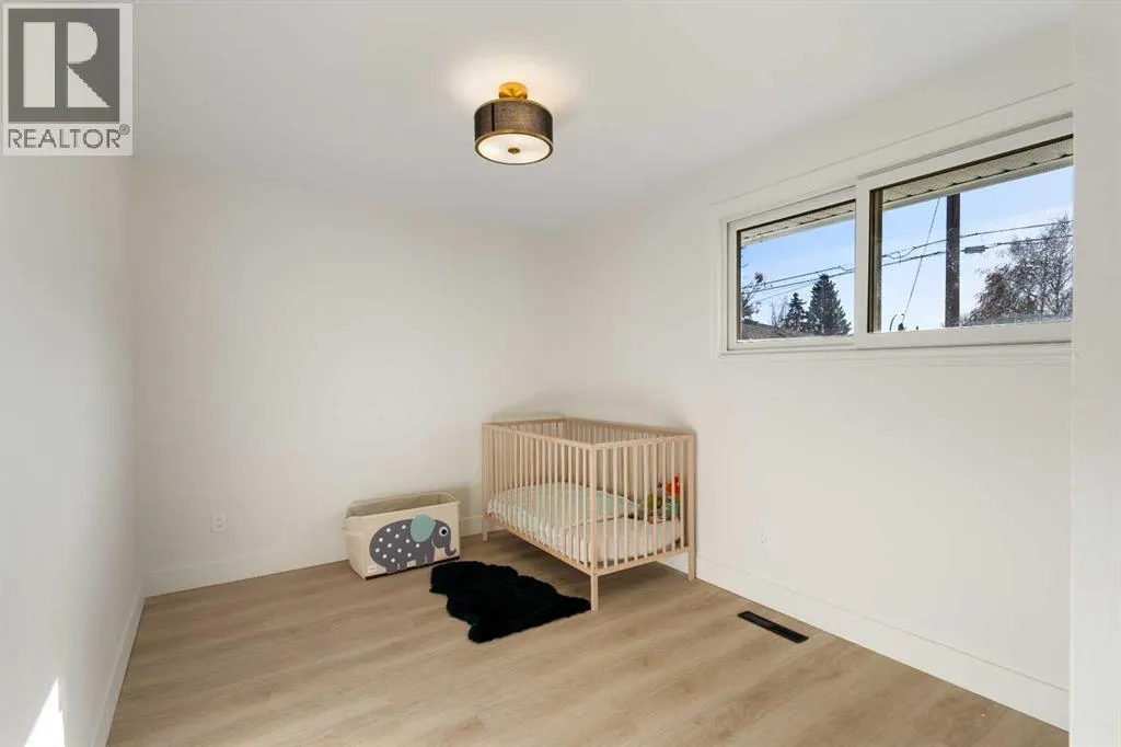 4812 Verona Drive NW