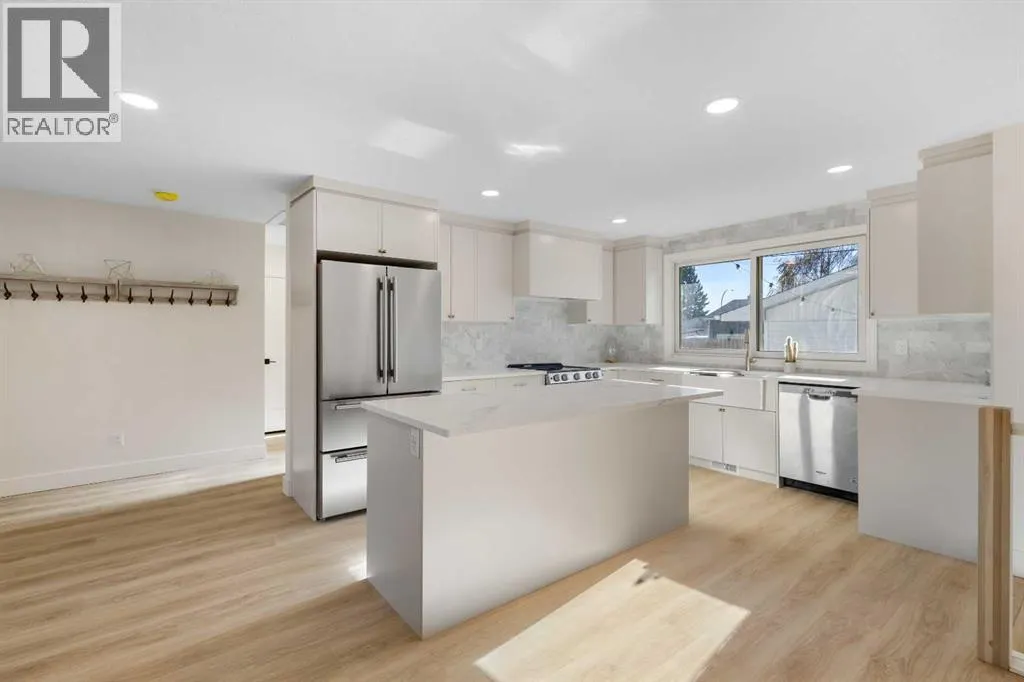 4812 Verona Drive NW