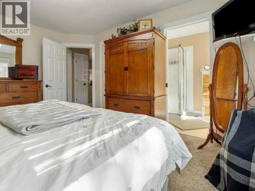 425 FAIRMOU Boulevard S