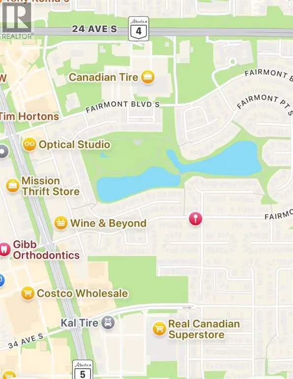 425 FAIRMOU Boulevard S