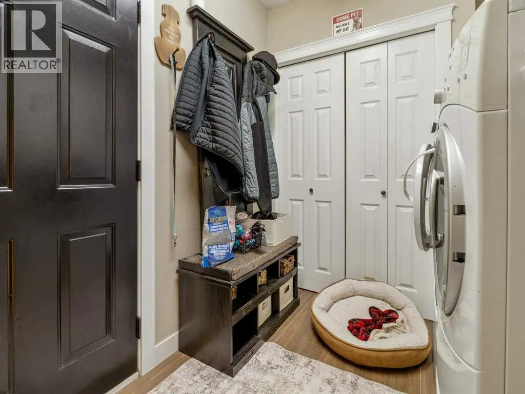 425 FAIRMOU Boulevard S