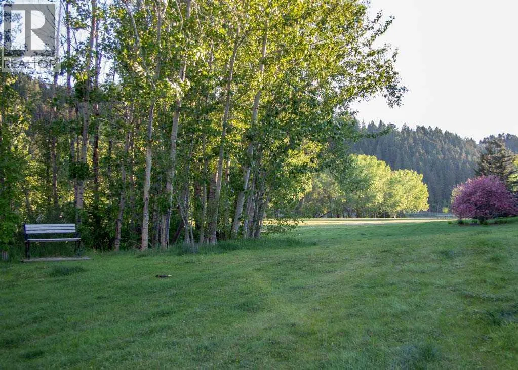 357 Point Mckay Gardens NW