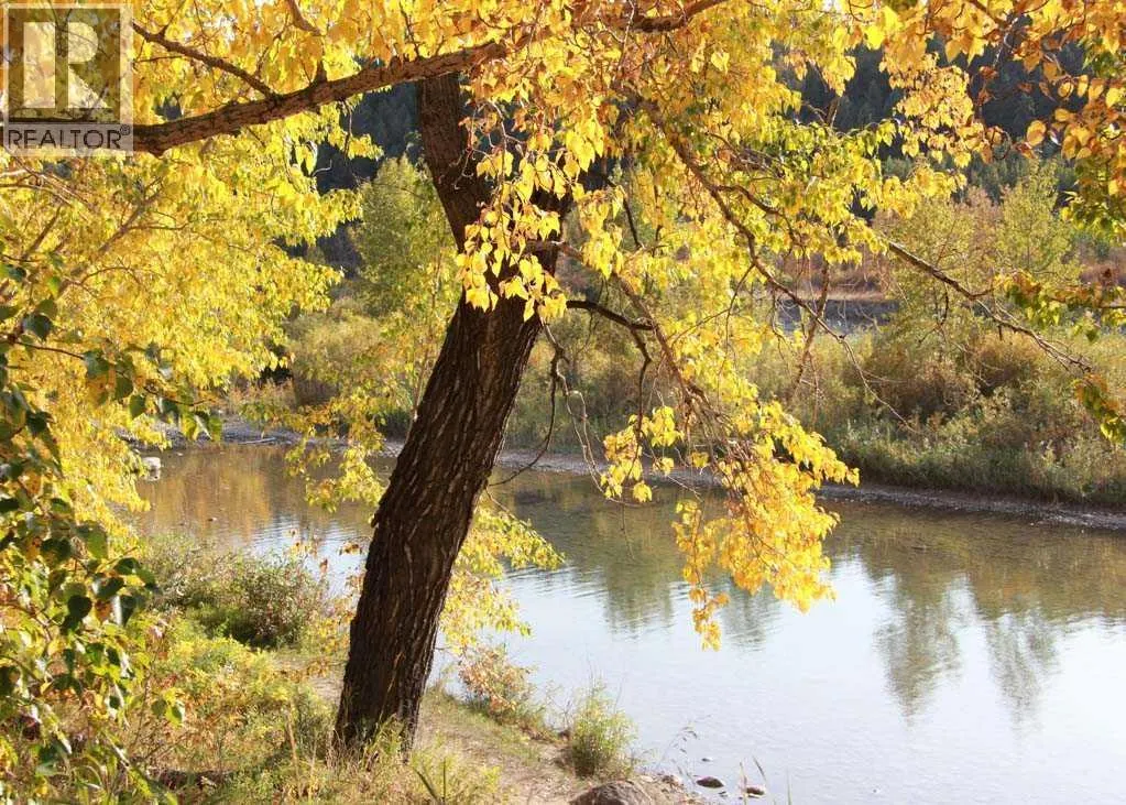 357 Point Mckay Gardens NW