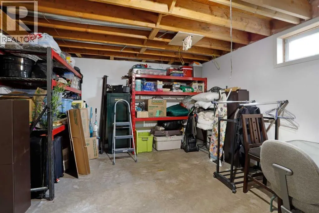 731 Parkland Drive E